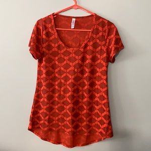 👱‍♀️any2/$10👱‍♀️LulaRoe a-line Tee top burnt orange geometric pattern